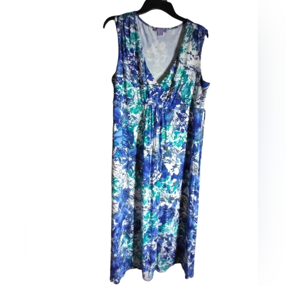 Laura Scott sleeveless maxi dress